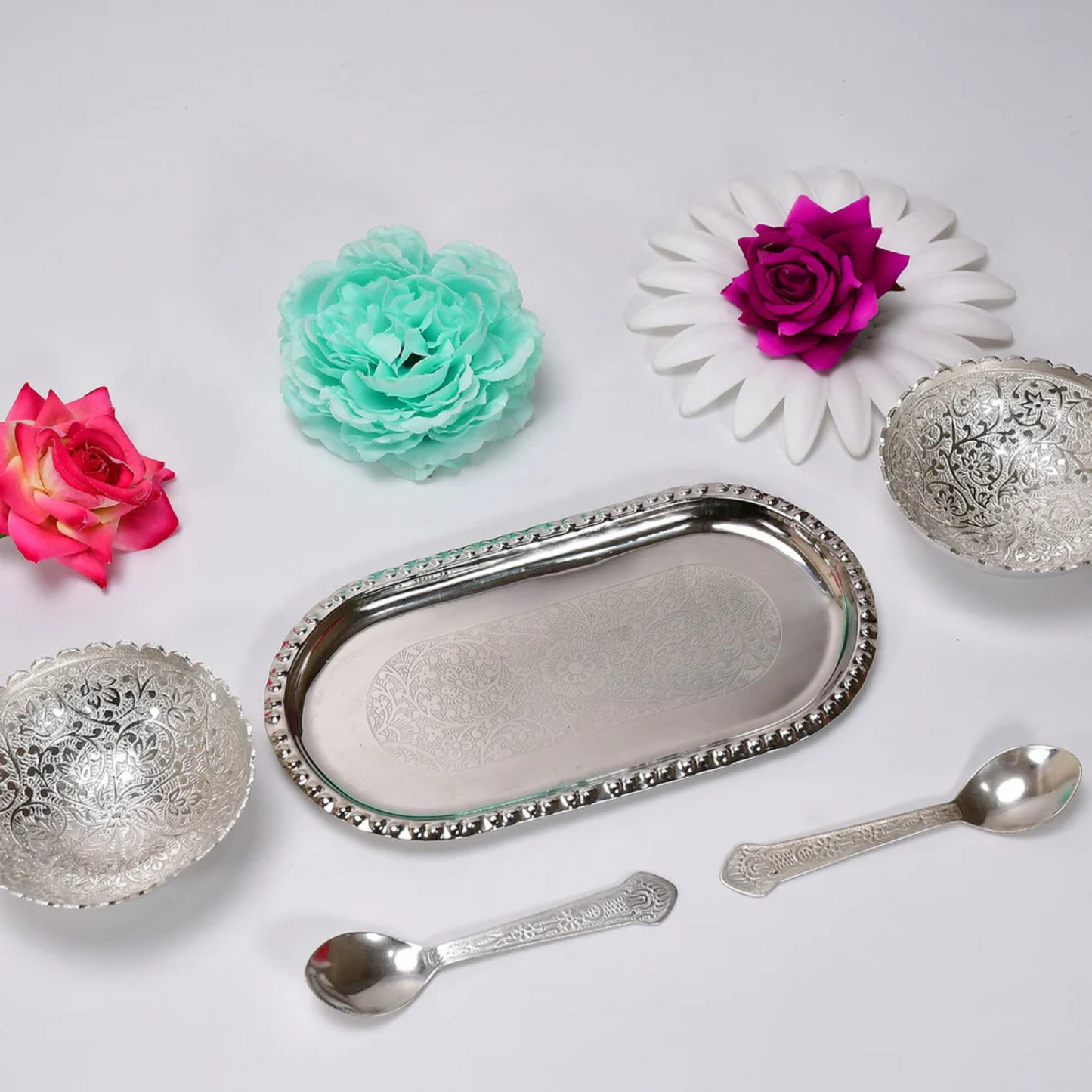German Golden & Silver Plated Bowl 5 piece set (2 Bowls, 2 Spoons, 1 Tray)